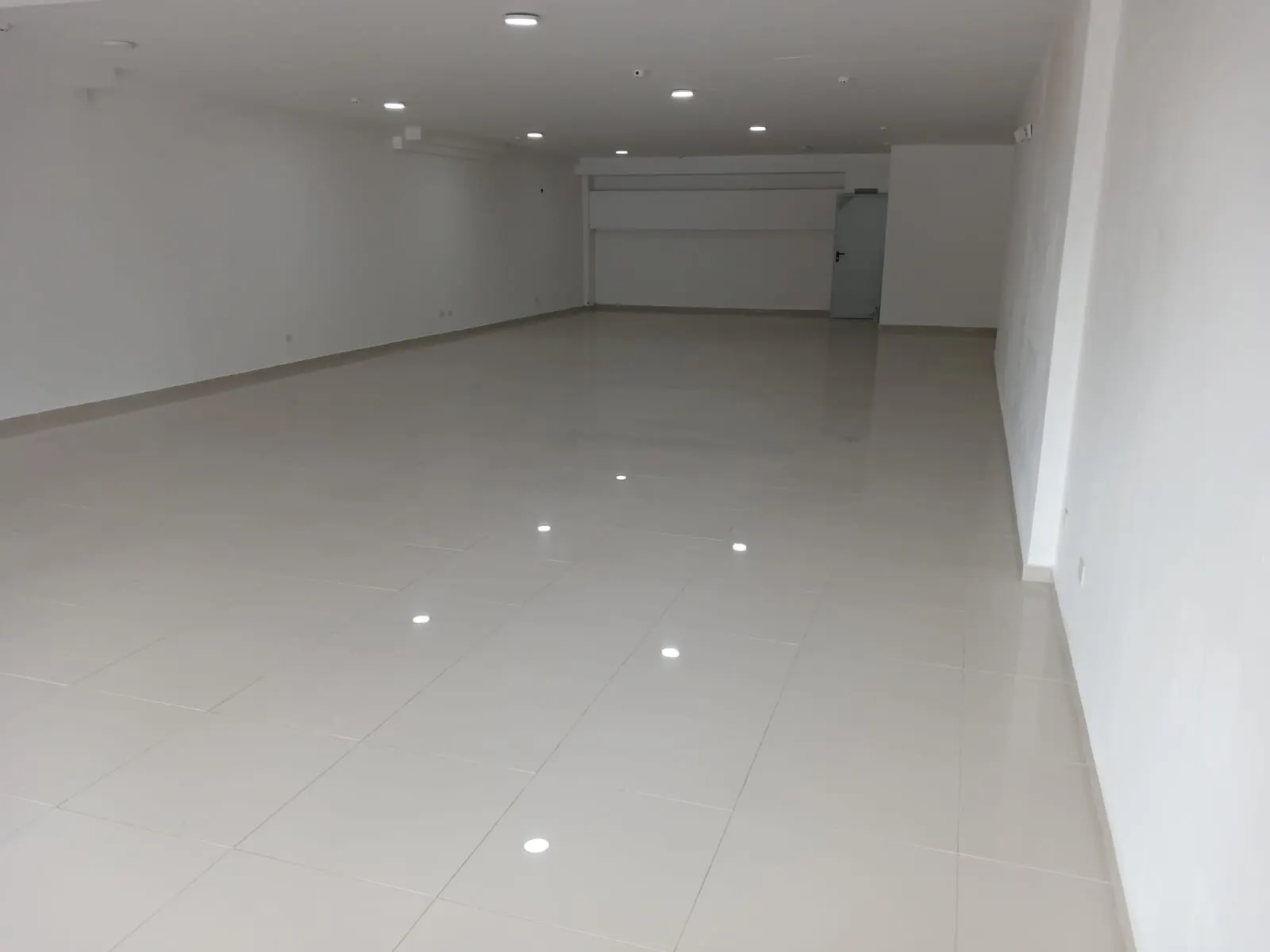 Alquiler de Local Comercial - Bella Vista Signature Point — 1 de 7