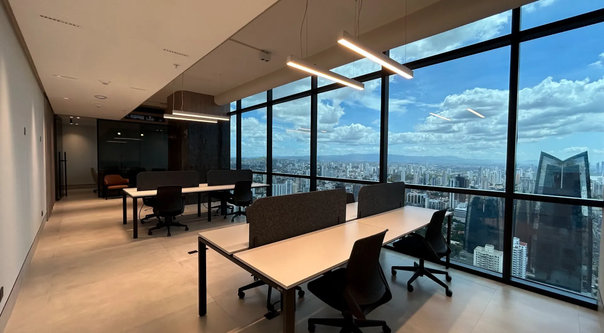 Alquiler de Oficina - Towerbank Calle 50 — 1 de 7