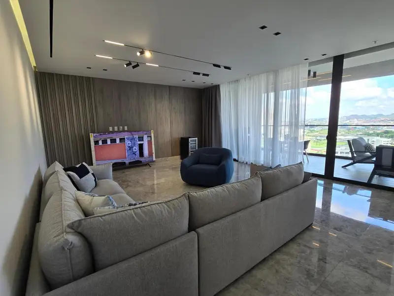 Santa Maria - Venta de Apartamento en Ph Empire Residences 