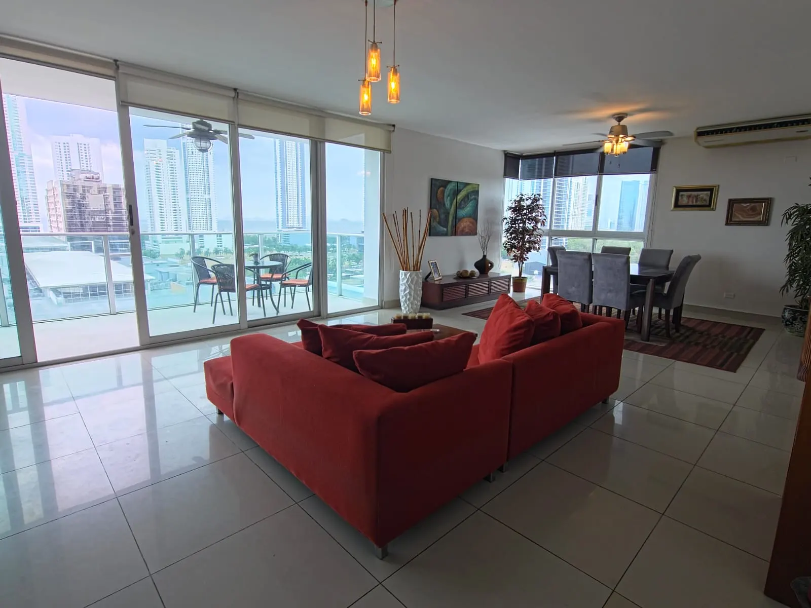 Costa del Este - Venta de Apartamento en Ph Latitud — 1 de 25