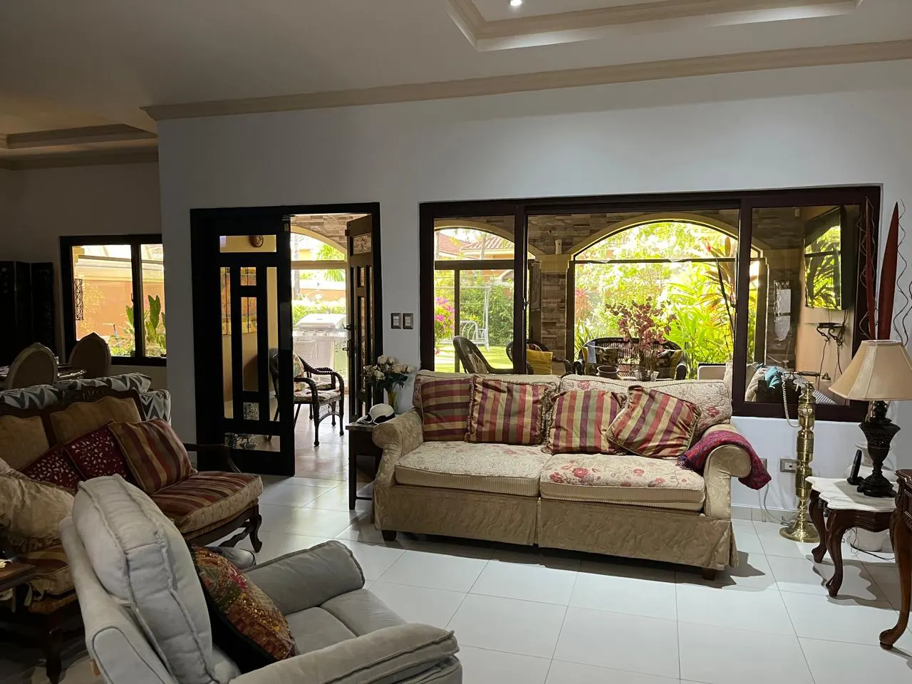 Costa Sur - Casa en Venta en Sunset Coast — 1 de 25